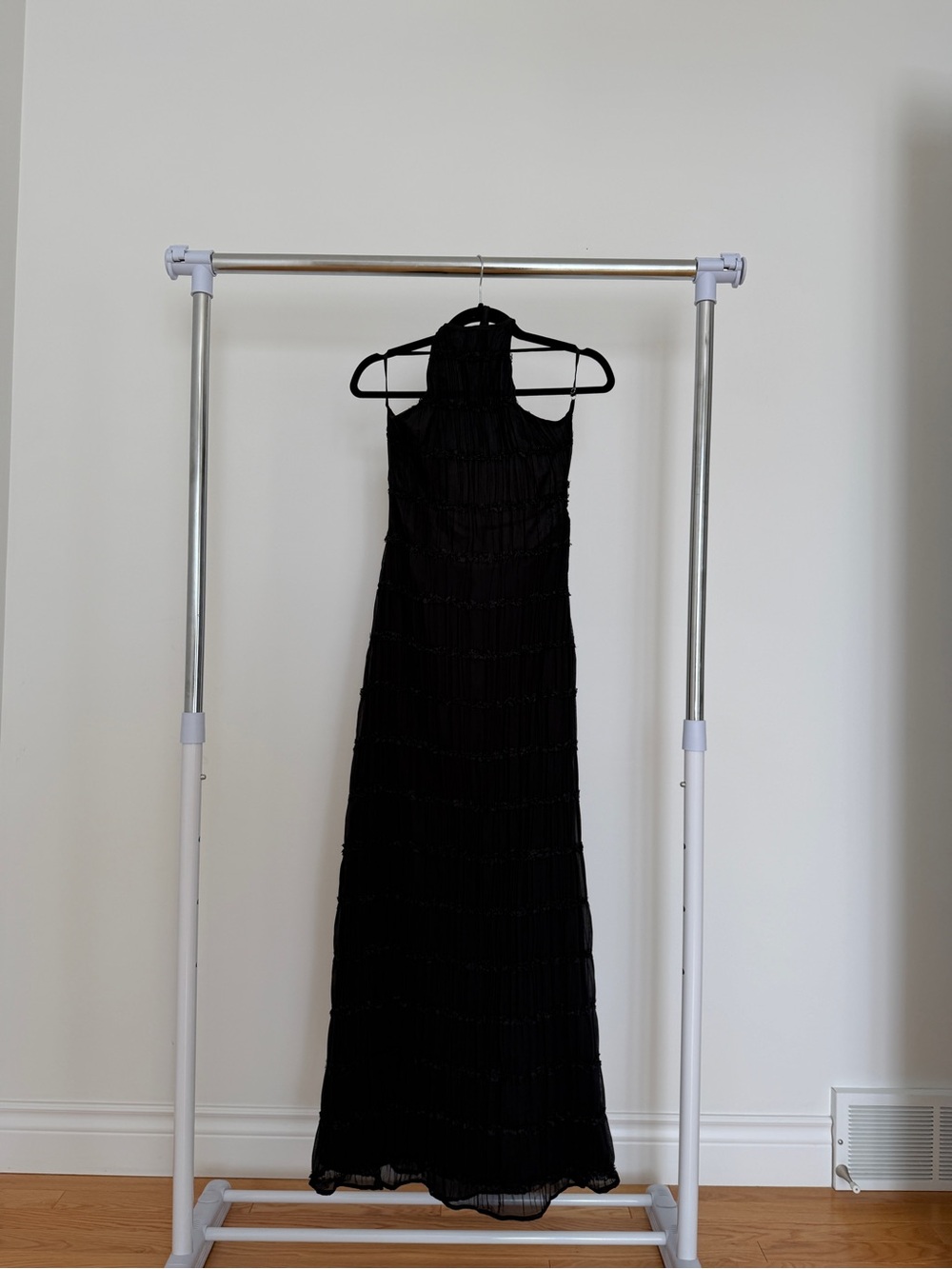 Aullie Maxi Dress - Picture 3 of 6